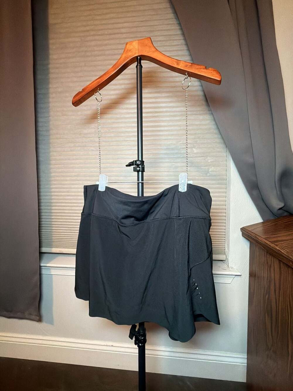 Athleta Run With It 14" Skort Size Xl Black Athletic